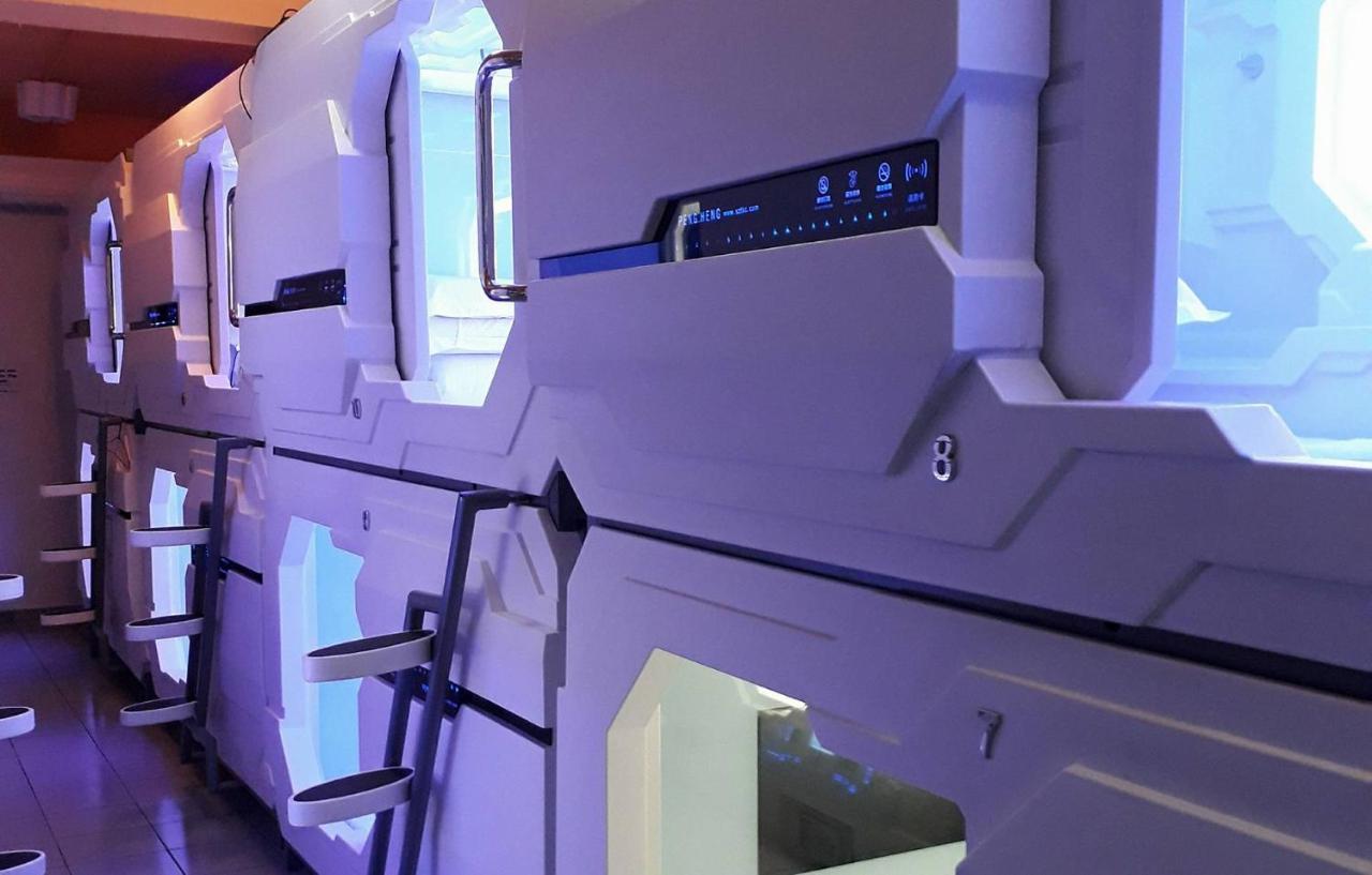 Bestow Capsule Hostel Kuala Lumpur Kültér fotó