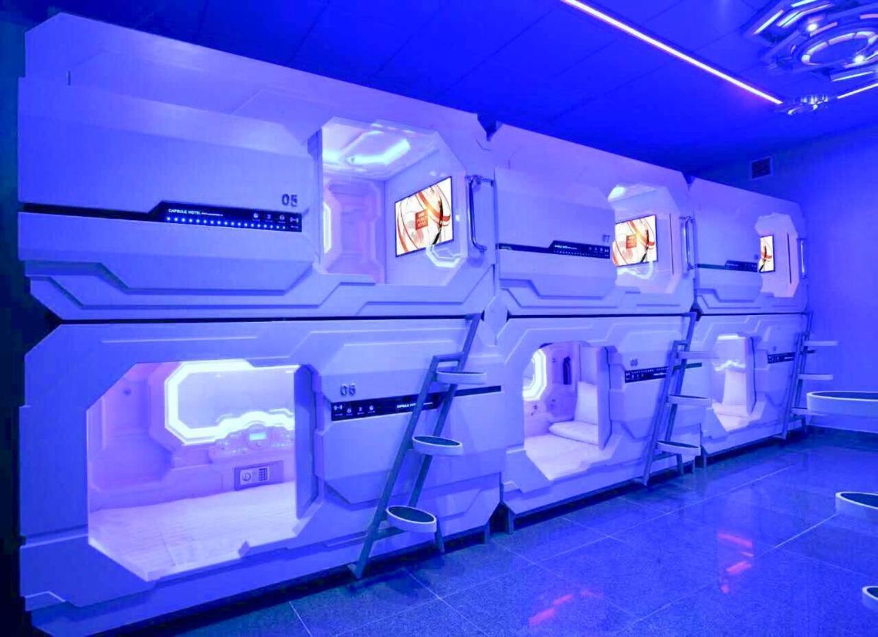 Bestow Capsule Hostel Kuala Lumpur Kültér fotó