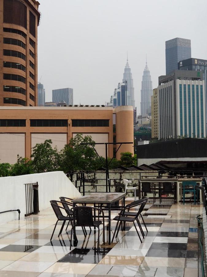 Bestow Capsule Hostel Kuala Lumpur Kültér fotó