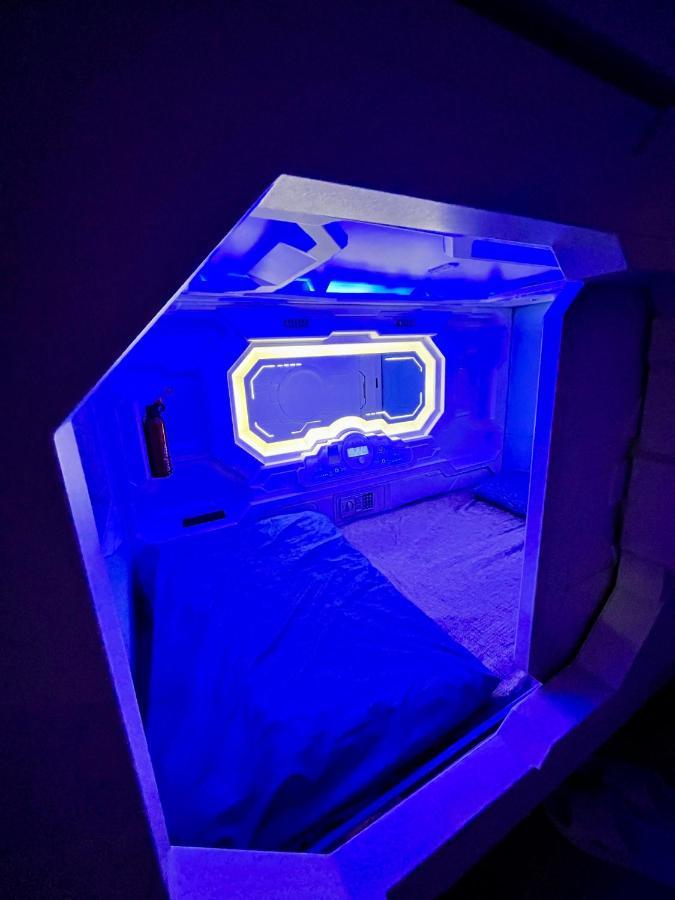 Bestow Capsule Hostel Kuala Lumpur Kültér fotó