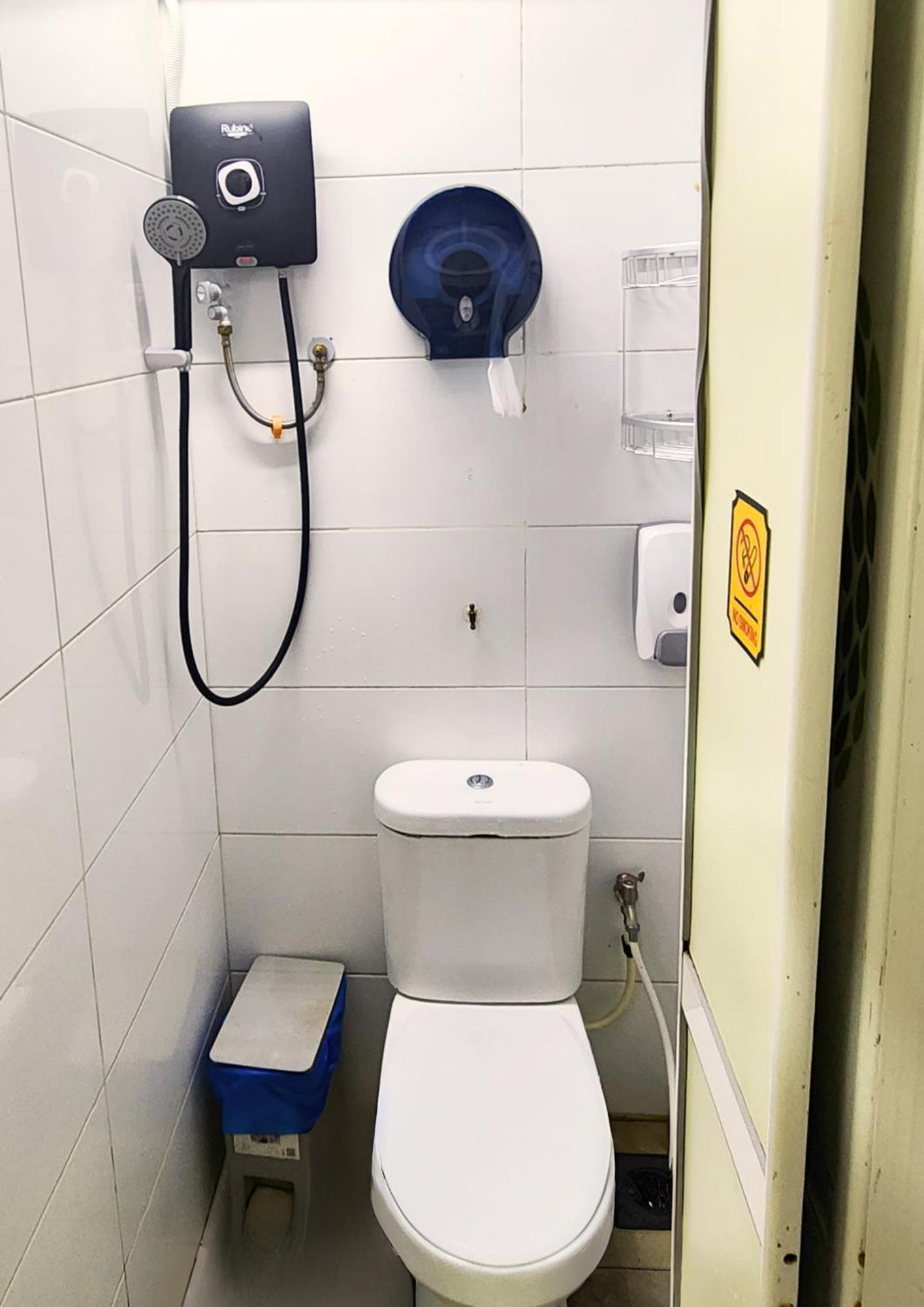 Bestow Capsule Hostel Kuala Lumpur Kültér fotó