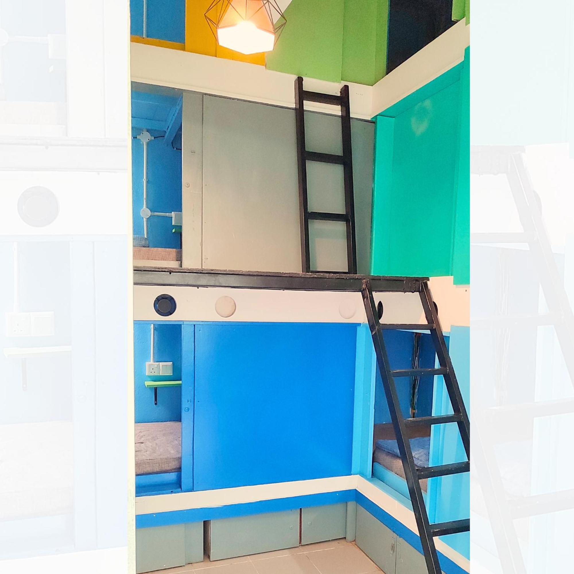Bestow Capsule Hostel Kuala Lumpur Kültér fotó