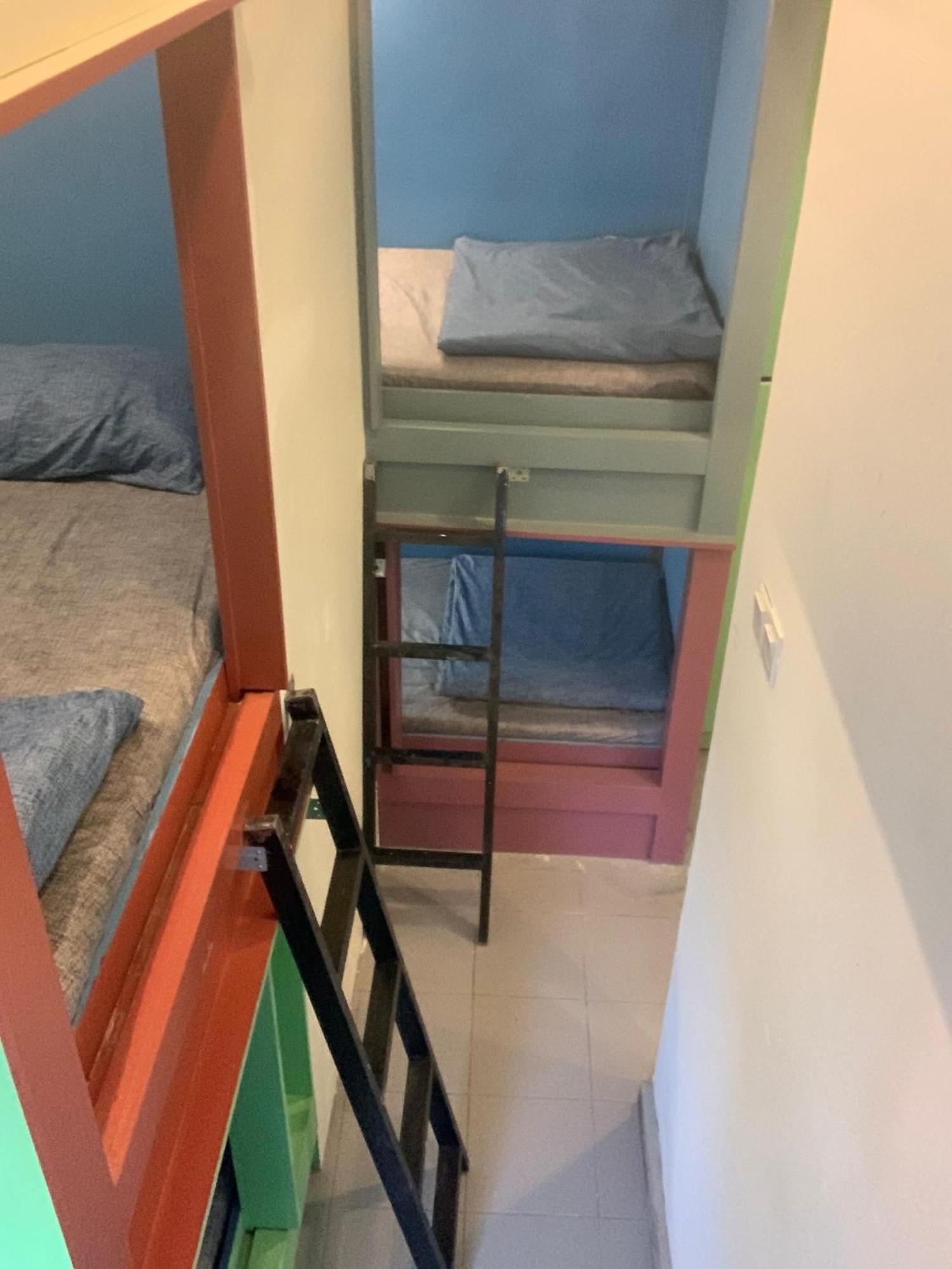 Bestow Capsule Hostel Kuala Lumpur Kültér fotó